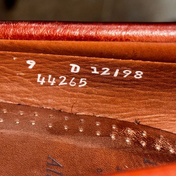 Allen Edmonds Alameda Kiltie Tie Loafer Calf Leather Chili SZ 9   Made in USA - Picture 10 of 10